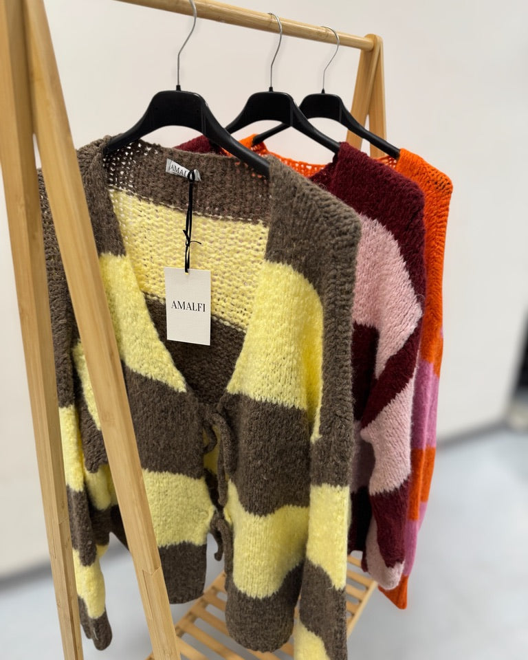 Strickjacke Gila gestreift