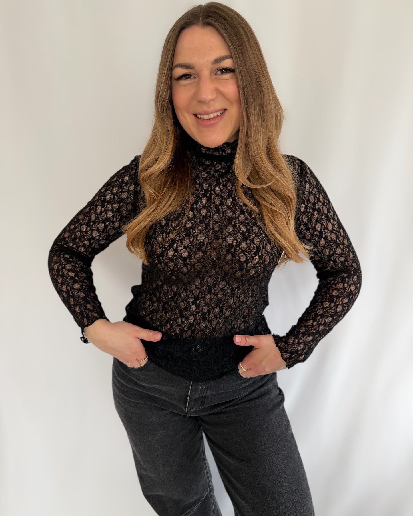 Langarm Shirt aus Spitze
