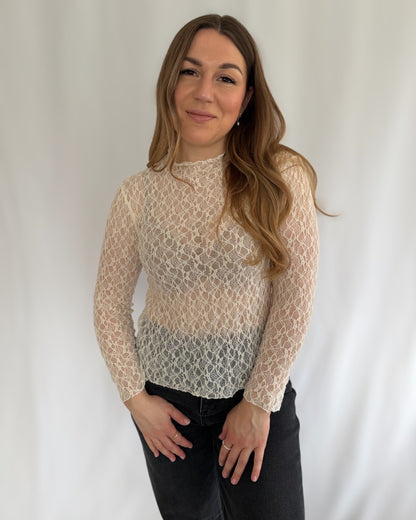 Langarm Shirt aus Spitze