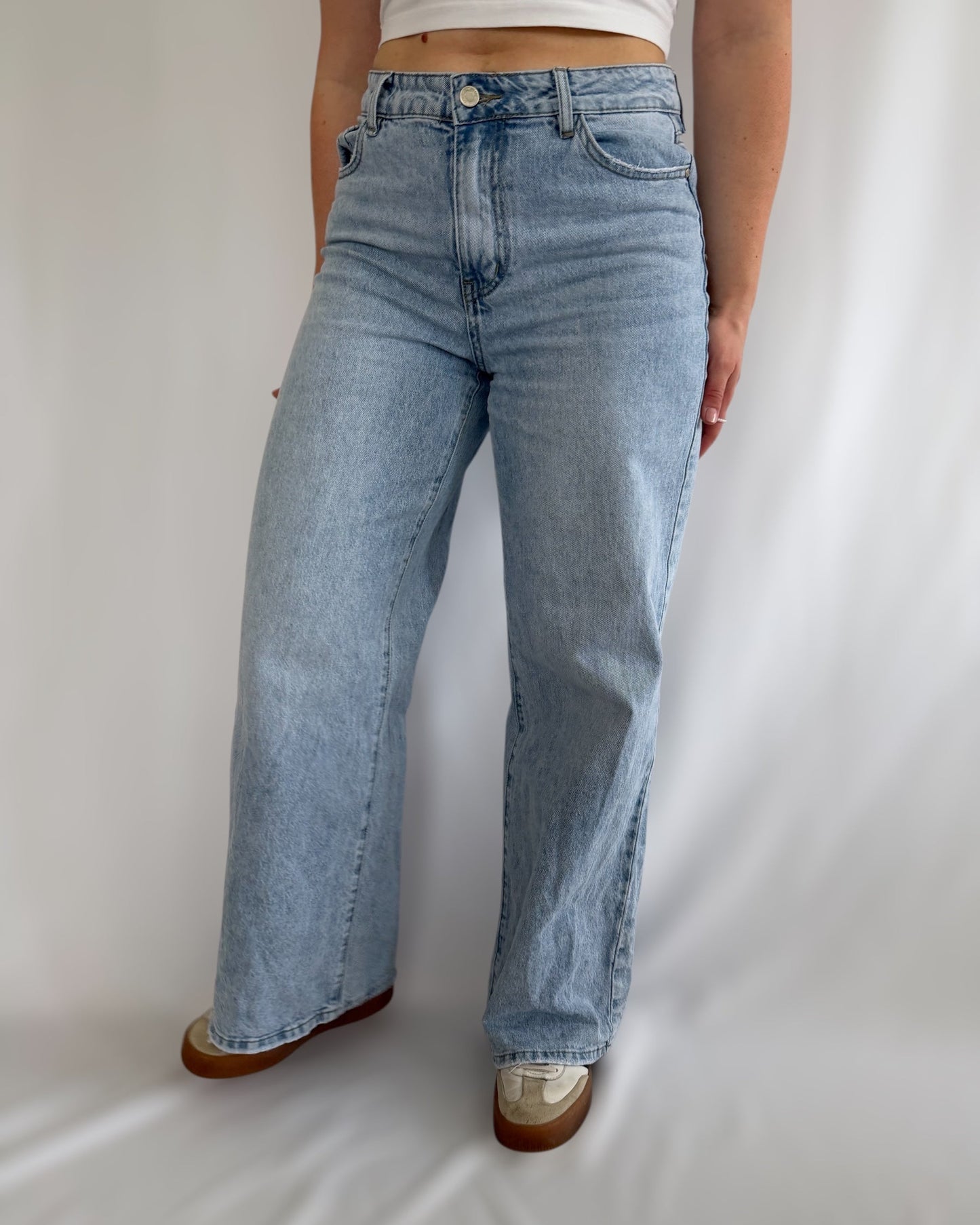 Wide Leg Jeans