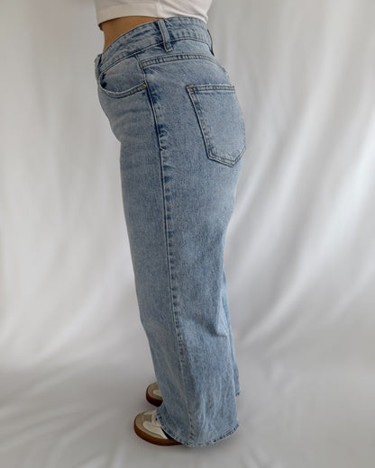 Wide Leg Jeans
